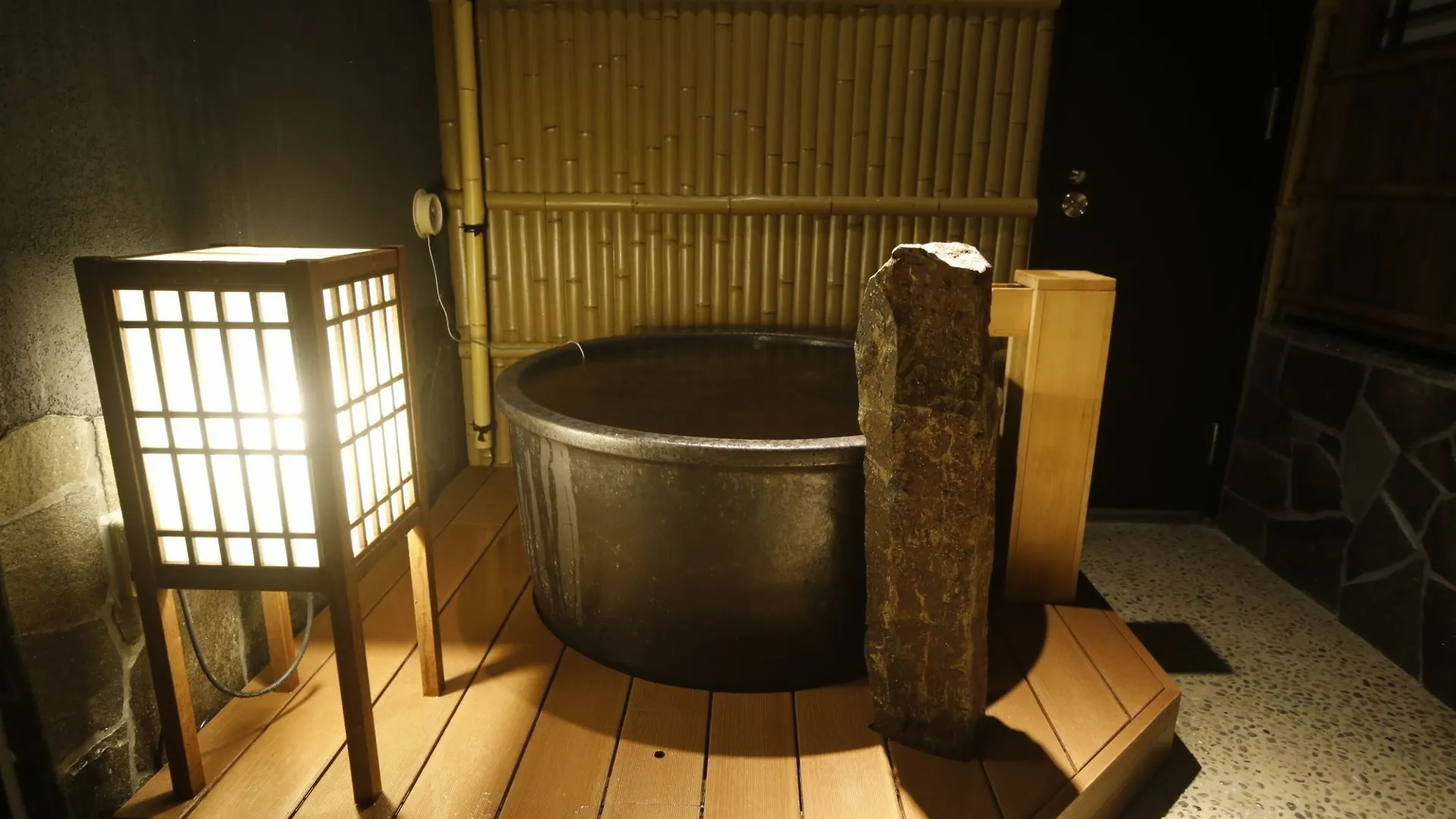 Dormy Inn Osaka Tanimachi 4*,